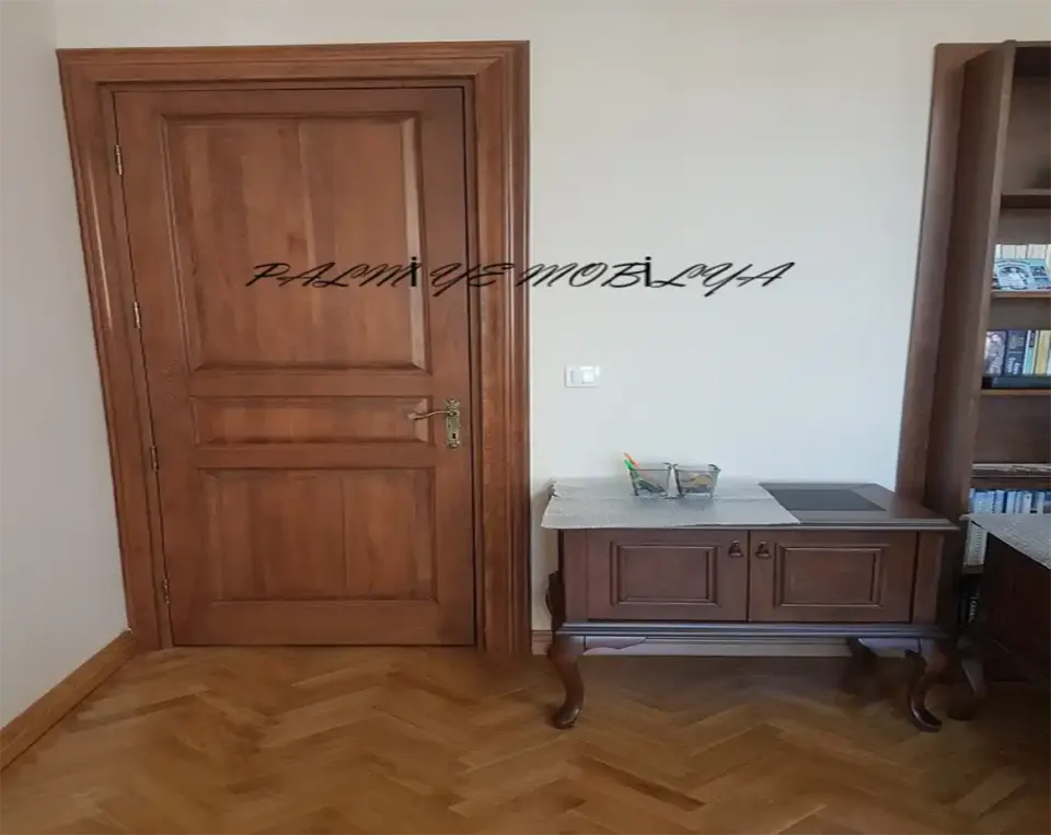 Walnut-Tone Classic Door – Three Panels, Study Room